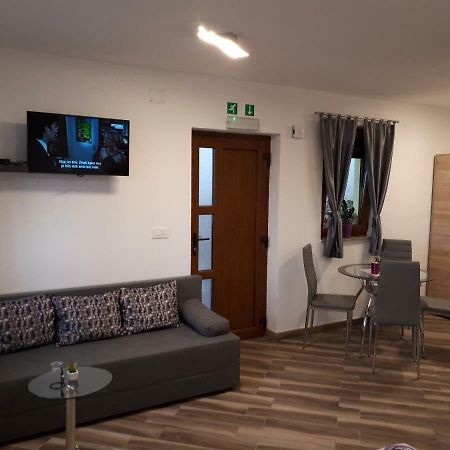 Apartment Dujica Senj  Bagian luar foto